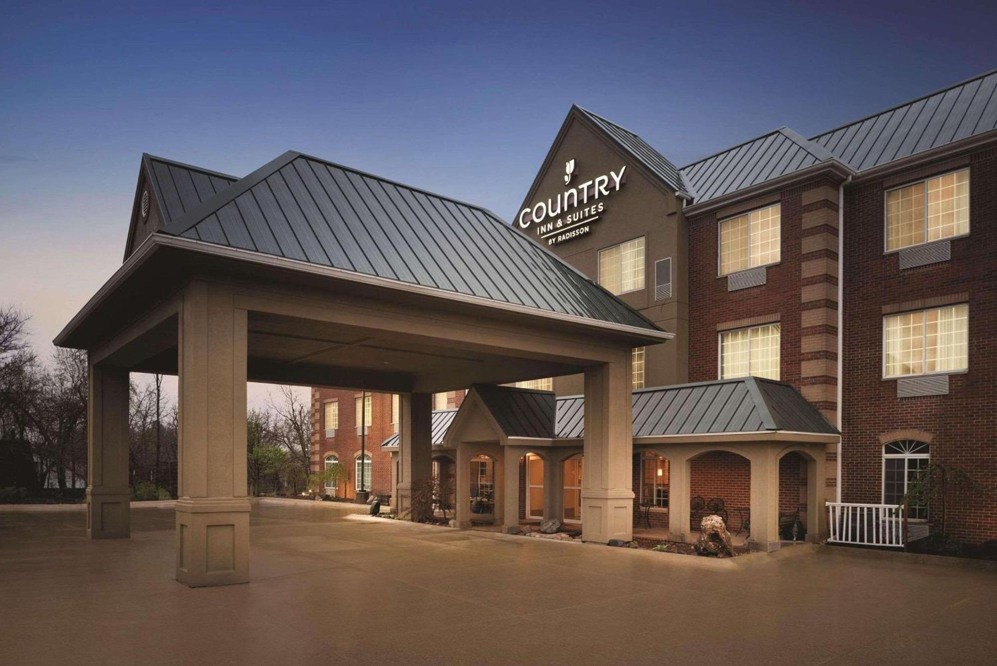 Country Inn & Suites By Radisson, Valparaiso, In Bagian luar foto